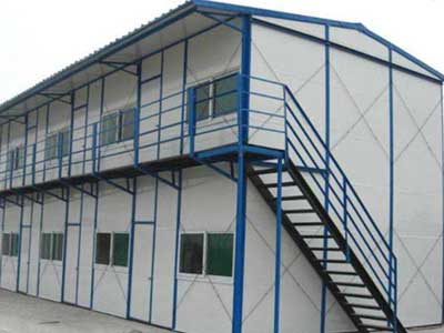 traditional prefabricated house