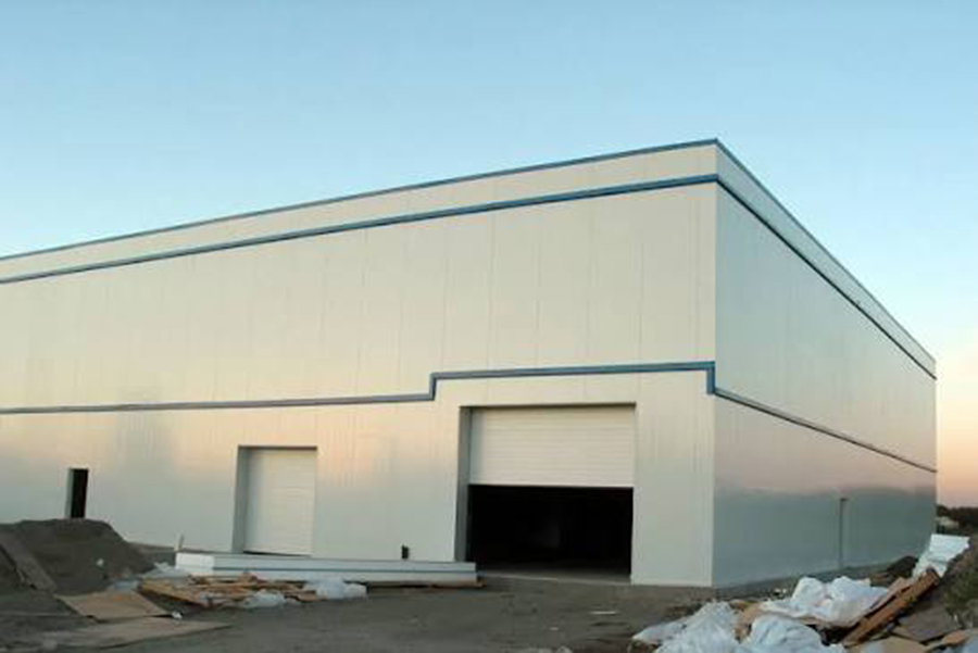 Sandwich panels warehouse