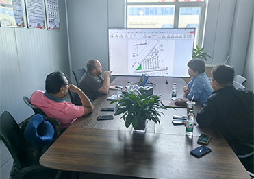 Клиенты из Сальвадора посетили компанию Yumsteel для реализации проекта по установке панелей в холодильных камерах.