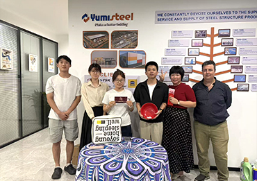 Празднование Праздника середины осени в Yumisteel 2026